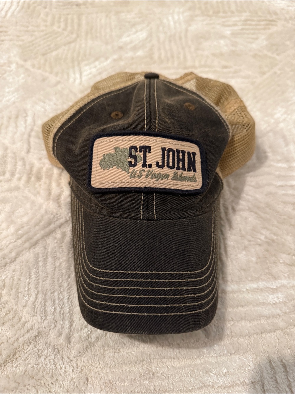 St. John Two-Tone Trucker Cap in Black and Tan
